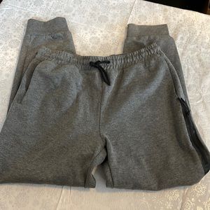 NWOT Members Mark joggers